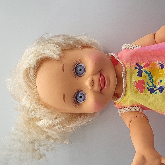 GALOOB BABY FACE #8 SO DELIGHTFUL DEEDEE - Picture 2 of 6